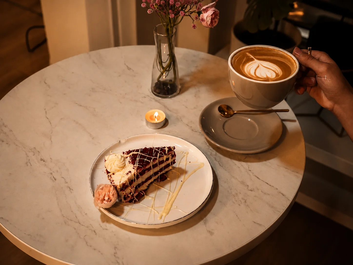 Cafe Evra Ladenbild